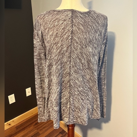 Knit top - Picture 2 of 3